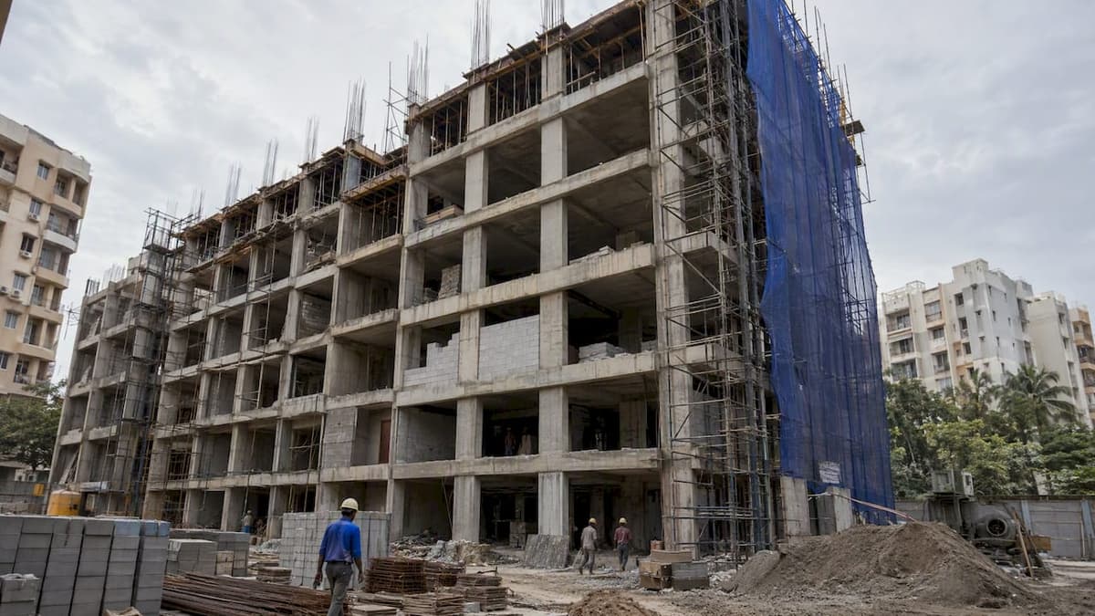Cover image for Indian Developer Background Checks: 3 Deal Stoppers for UK Buyers