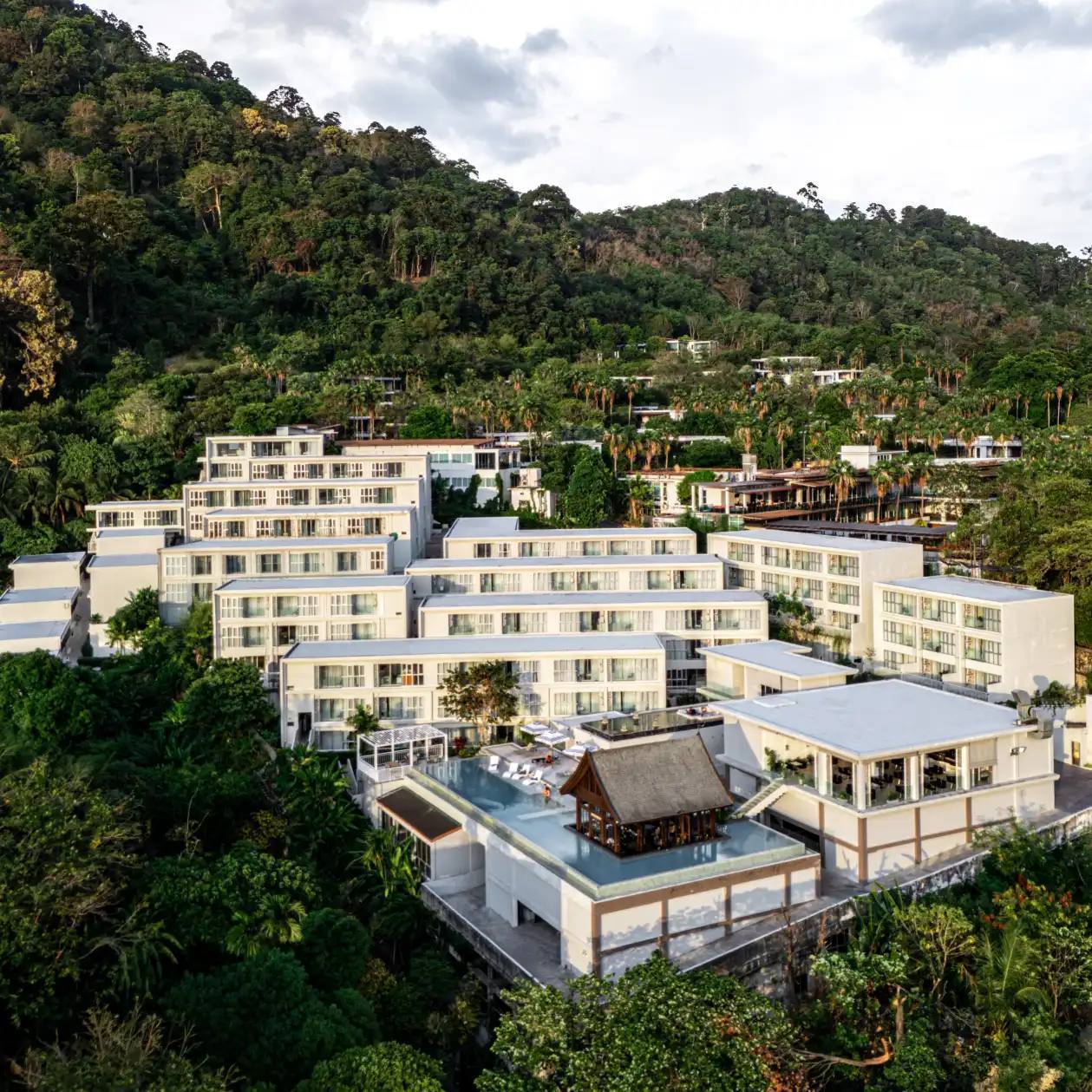 SEAVALE Residences Patong